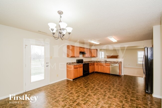 5661 Grassy Bank Dr