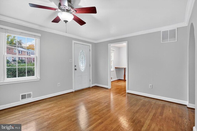 Photo - 13110 Putnam Cir