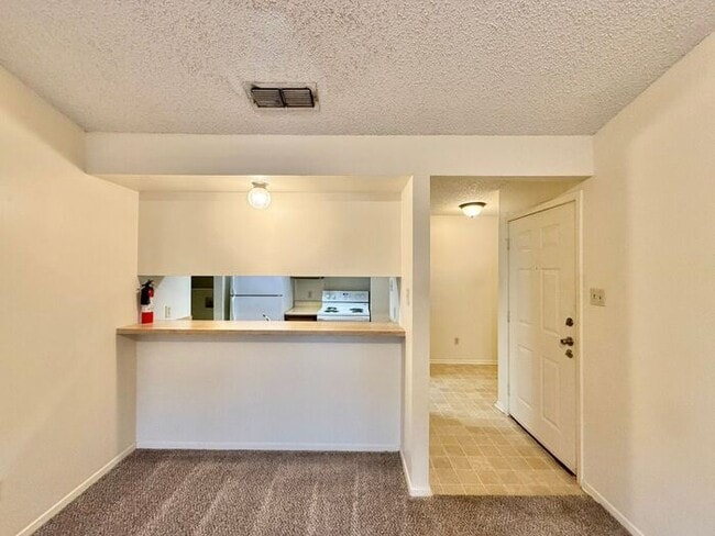 Photo - 1 Bed 1 Bath, Upstairs Apartment Unit at Heritage West!