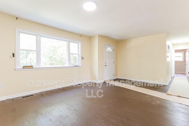 Photo - 1002 Belleview Blvd