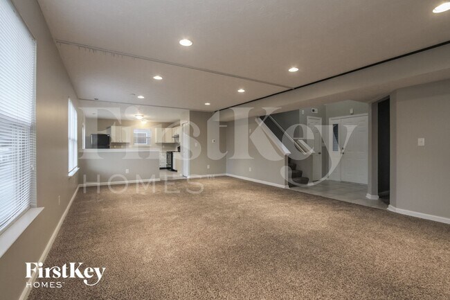 Photo - 5910 Prairie Creek Dr