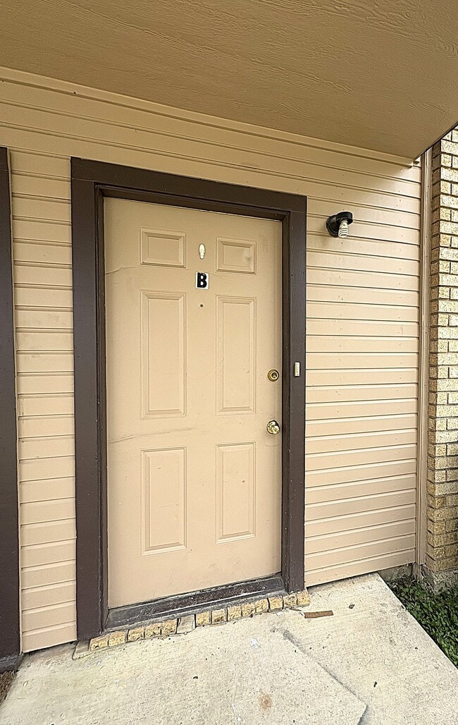 Photo - 207 Northern Dove Ln Unit B
