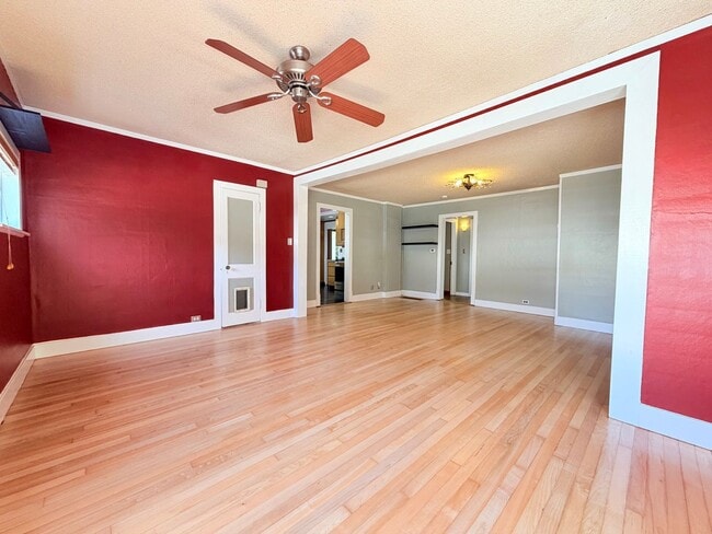 Photo - AVAILABLE NOW! Charming 3 Bed, 2 Bath Bungalow in Delridge!