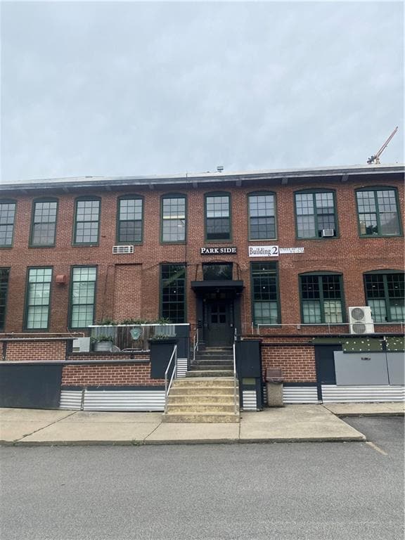 Building Photo - 1117 Douglas Ave Unit 499 Rental