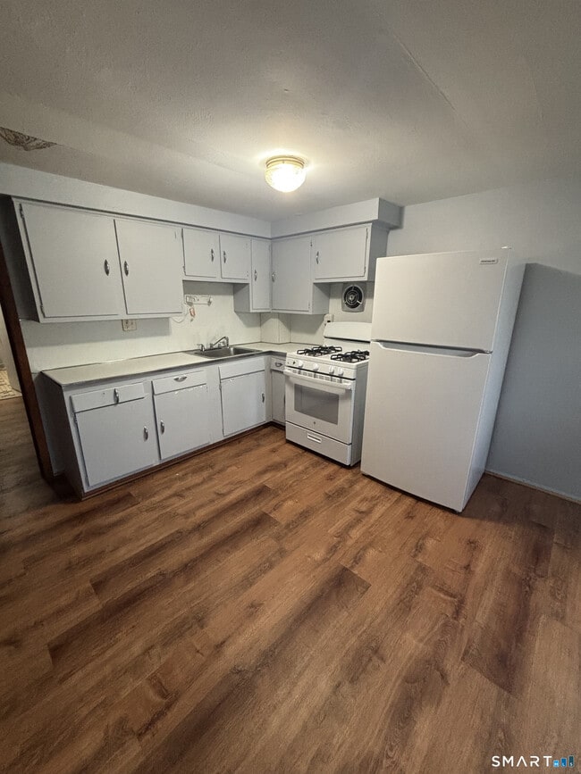 Photo - 760 Washington Ave Unit 3a