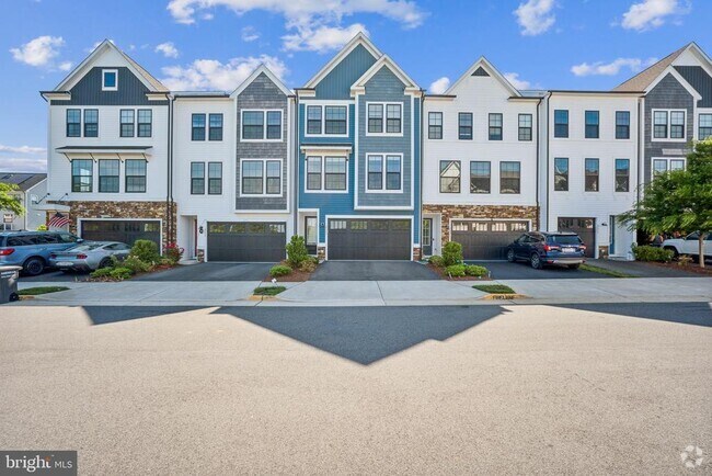 Building Photo - 25443 Hartland Orch Ter Rental