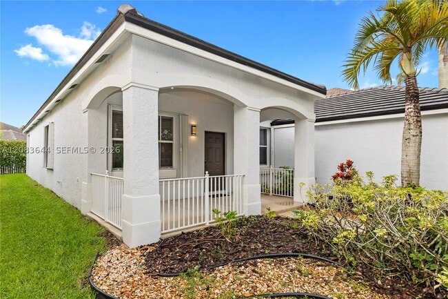 Photo - 776 Lavender Cir
