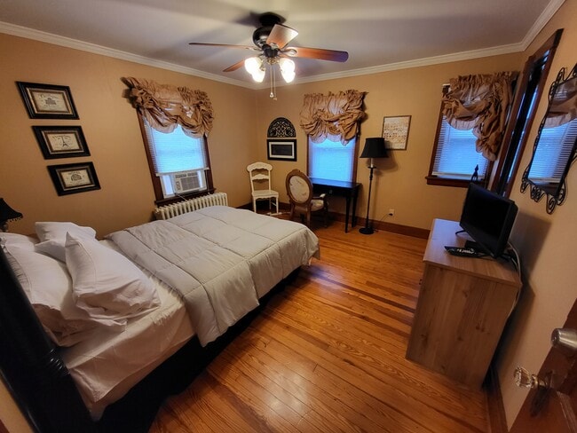 Suite #2