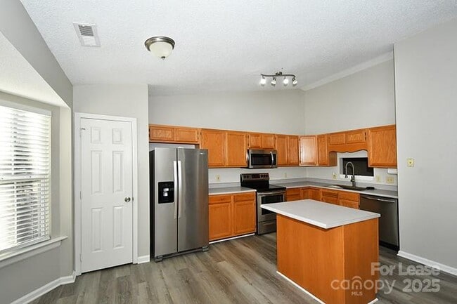 Photo - 116 Milbros Ln