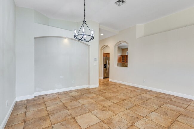 Photo - ** TUSCANY COVE ** 2 BED + DEN / 2 BATH / ...