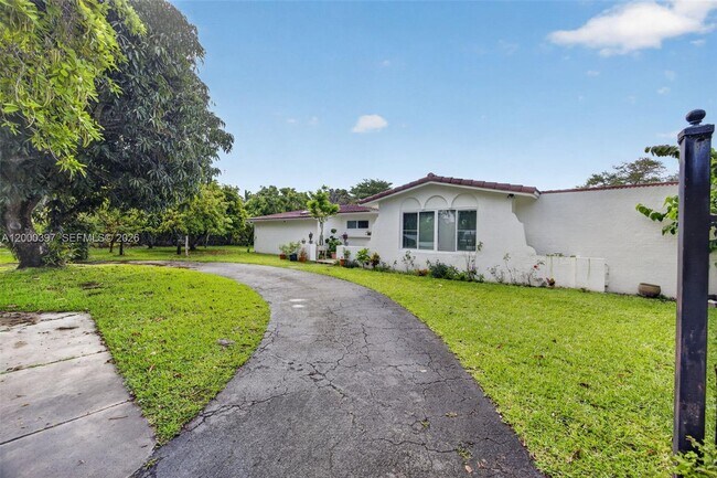 Photo - 7690 SW 128th St