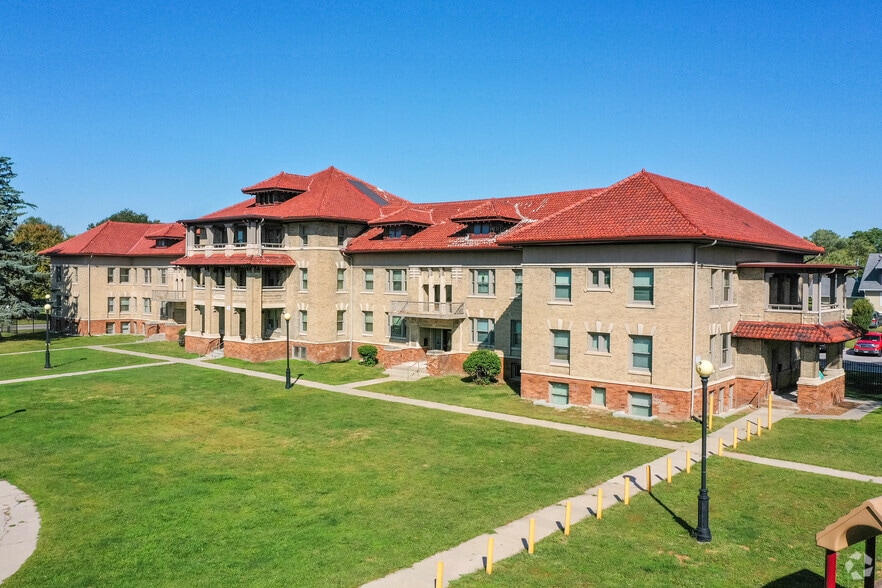 Building Photo