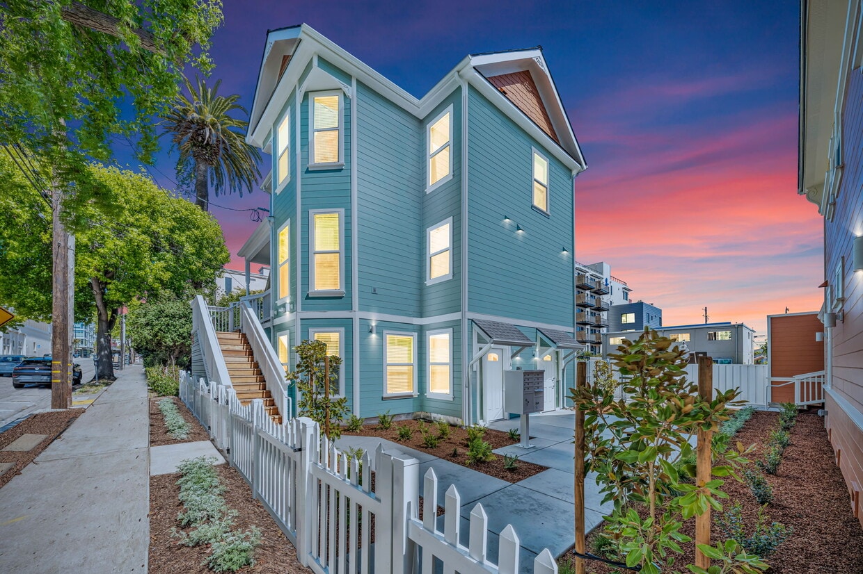 Photo - 2020 Dwight Way (Berkeley, CA)