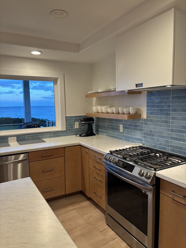 Photo - 90031 Cape Arago Hwy