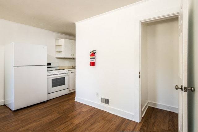 Photo - 2158 Main St Unit 4