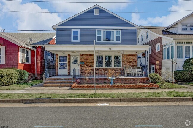Building Photo - 15 N Victoria Ave Rental