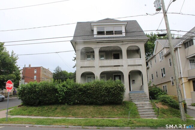 45 Grandview Terrace Unit 1st floor