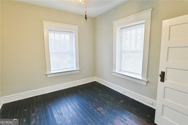 Photo - 340 W Washington St