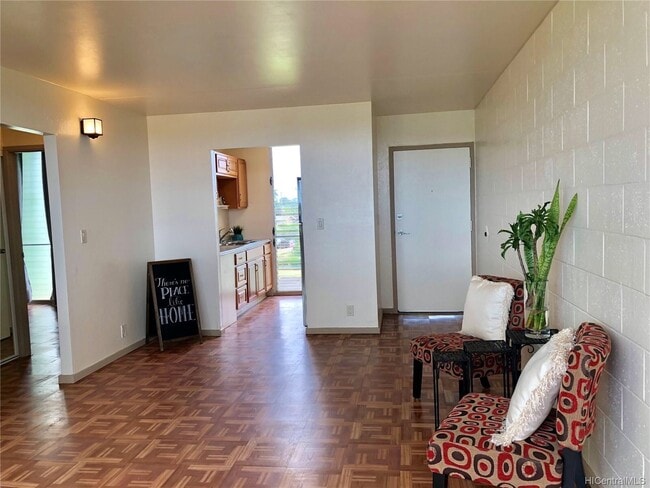Building Photo - Renovated 2 bedroom in Whitmore Village Unit 326