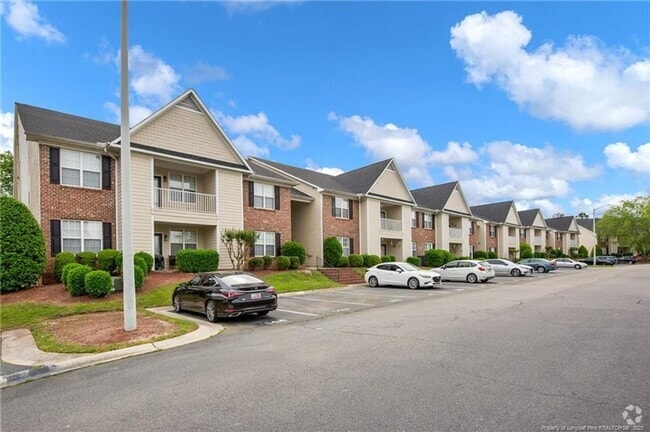 Building Photo - 3BD 2Bath Condo Unit 102