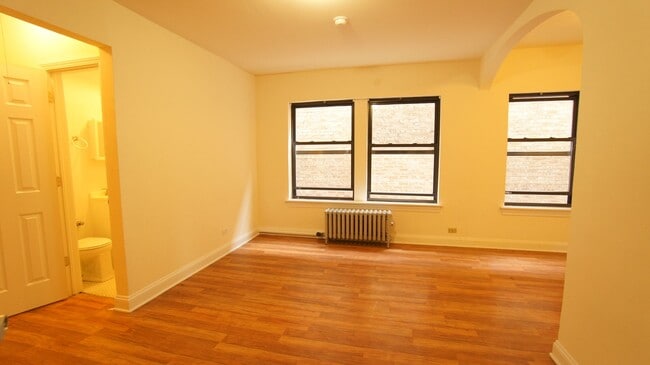 Photo - 5417 Kenmore LLC