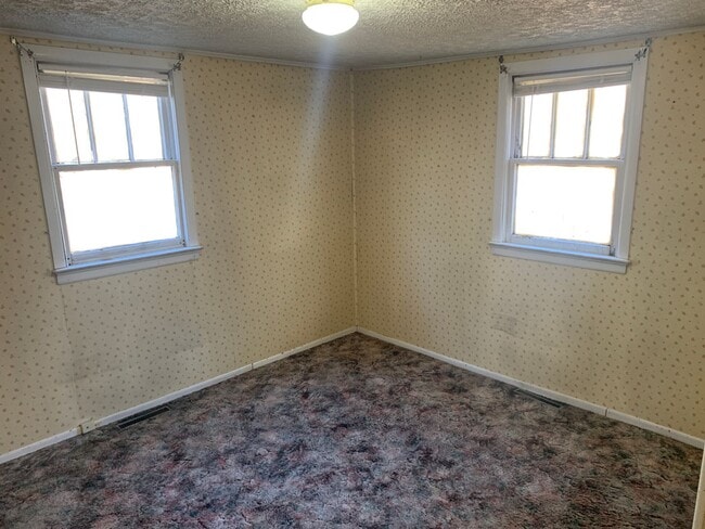 Building Photo - 2 bedroom home in Harpers Ferry, WV