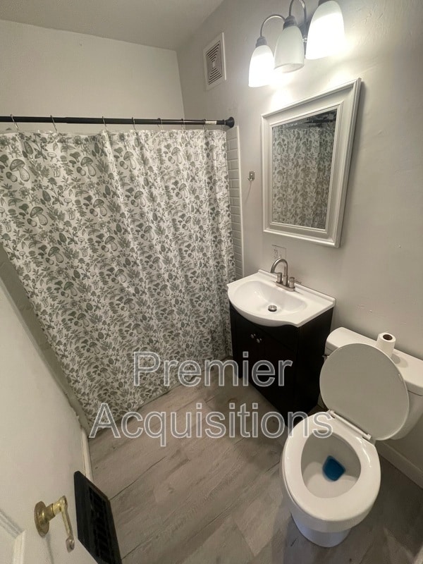 Photo - 478 Dulaney Ave