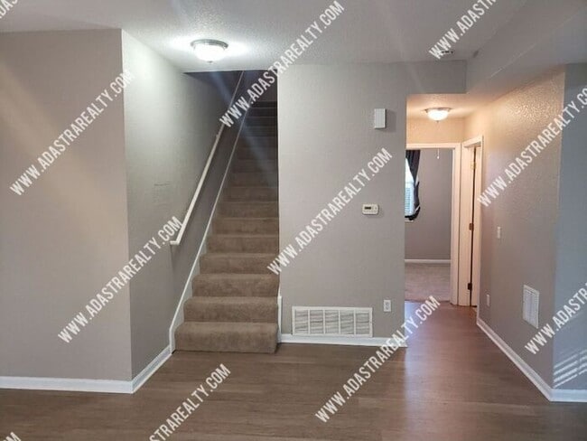 Photo - Spacious Remodeled 2 Bed/2 Bath in Lawrenc...