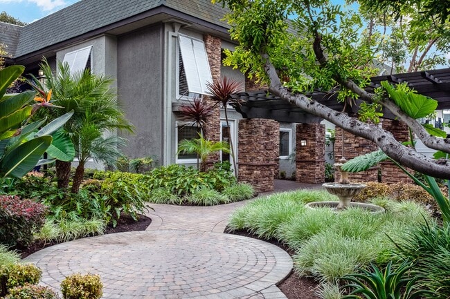 Photo - Beachwood Apartments