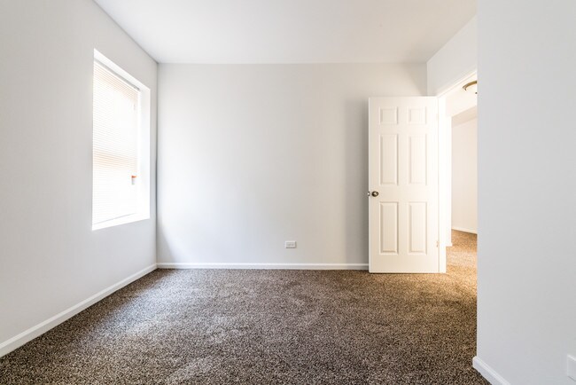 Photo - 7034 S Claremont Ave