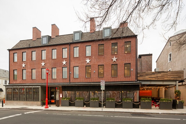 Photo - 200 South St Unidad LARGE 2 BEDROOM W OFFICE