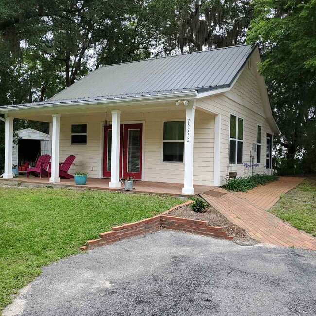 75748 Clyde Higginbotham Rd Rental For Rent in Yulee, FL