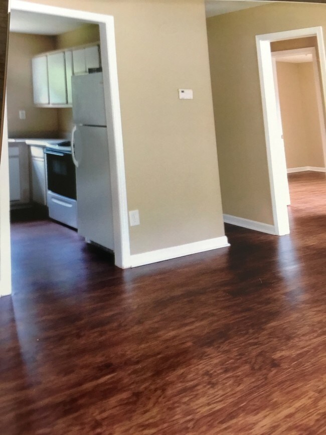 Photo - 100 Garden Spot Cir