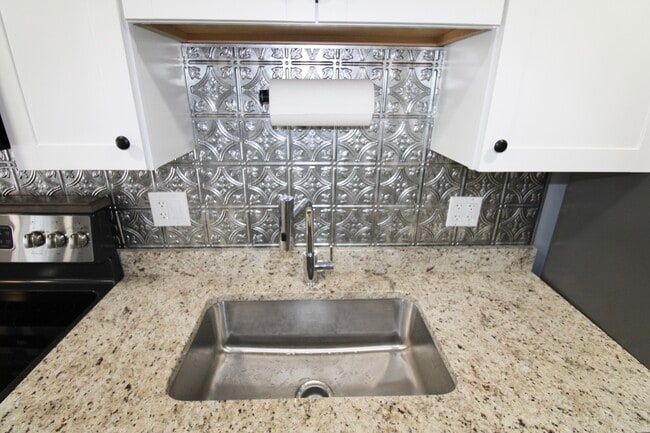 Photo - 23 Beacon St