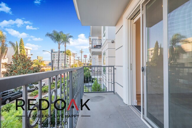 Photo - 1237 S Holt Ave Unit 306