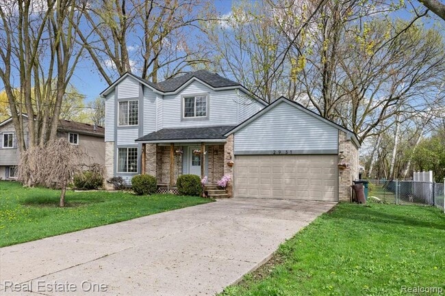 Photo - 2931 Wisconsin Rd