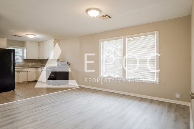 Photo - 237 S 73rd E Ave