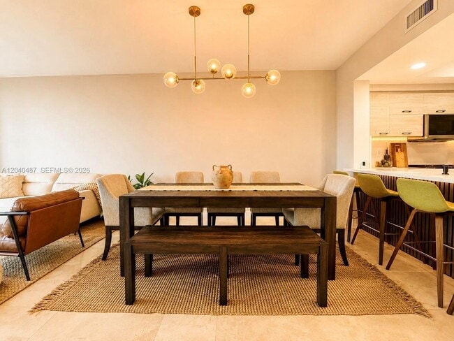 Photo - 15051 Royal Oaks Ln