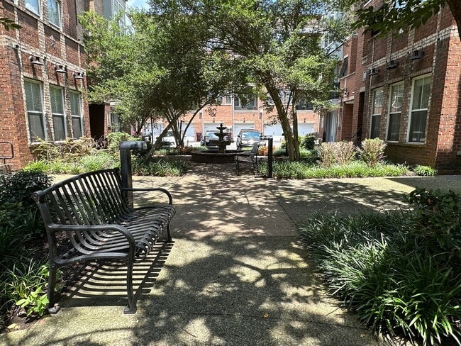 Photo - South Bluffs area townhome with 2 BR/ 2BA ...