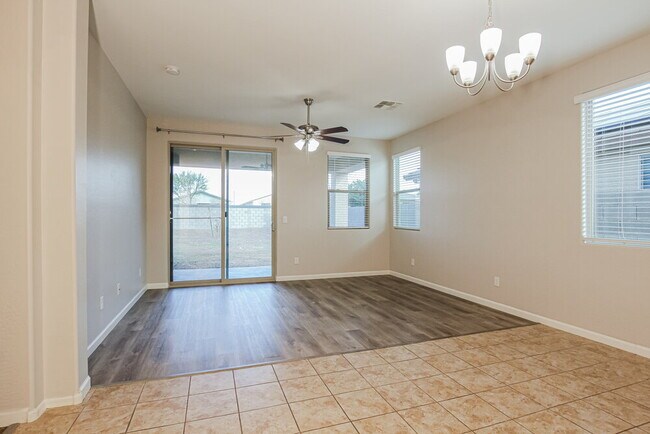 Photo - 17726 W Cashman Dr