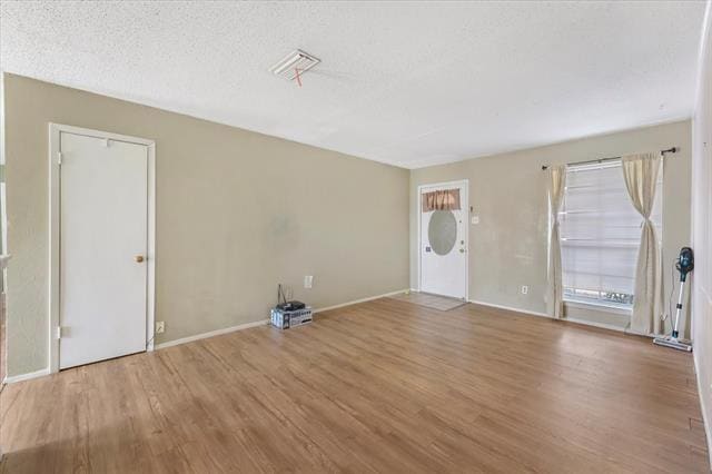 Photo - 1006 E Martin Ln