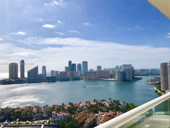 Building Photo - 7000 Island Blvd Unit 2809