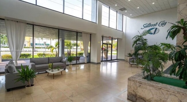 Building Photo - 13499 Biscayne Blvd Unit 612 Rental