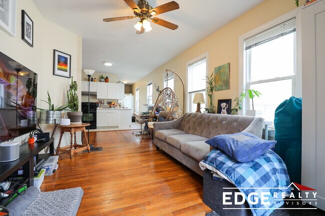 Photo - 102 Dustin St Unidad 1