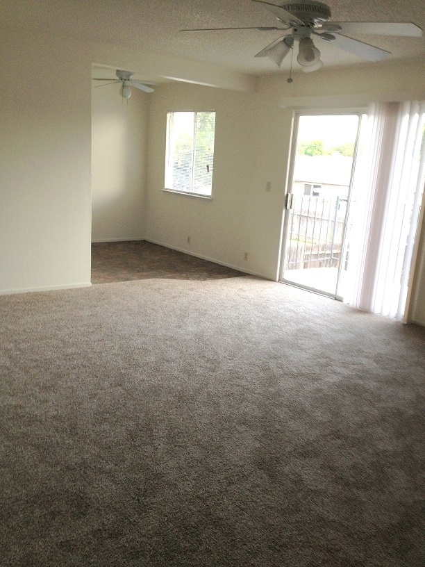 Building Photo - 1136 Arthur St Unit 3 Rental
