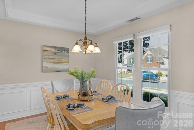 Photo - 2076 Belair Dr