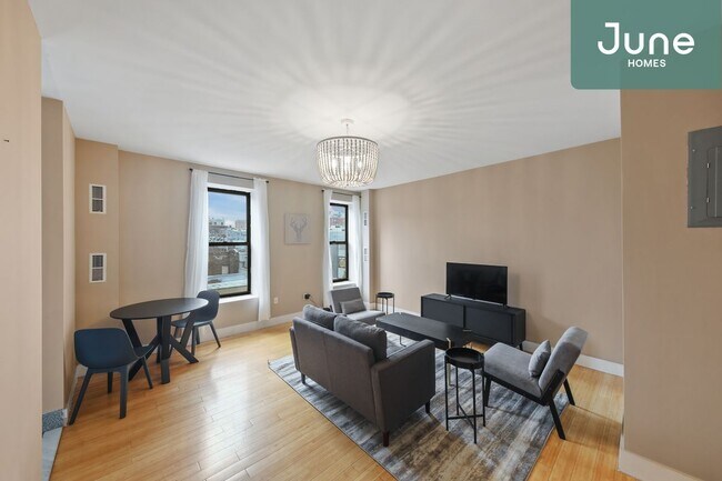 Photo - ROOM ONLY in 2-bed/1.0-bath Home Unidad A