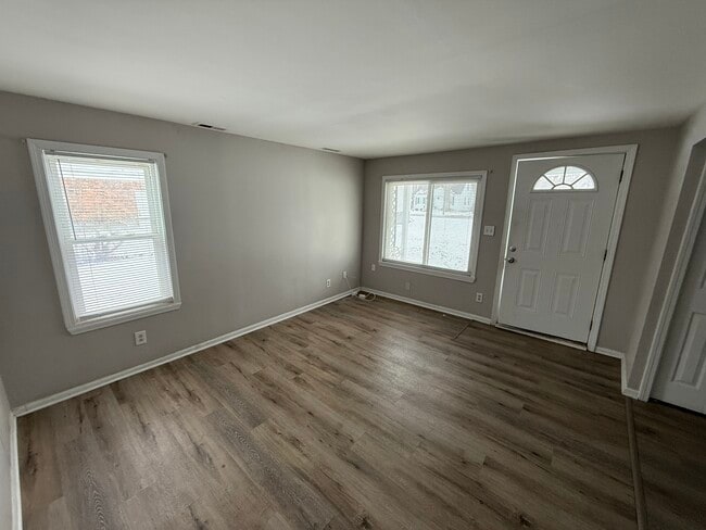 Photo - 21974 Elroy Ave