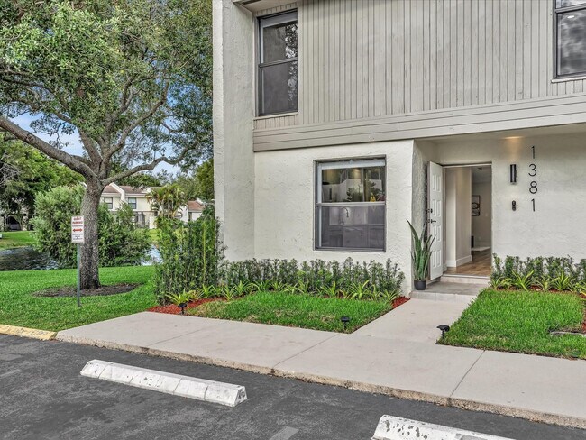 Photo - 1381 NW 99th Ave