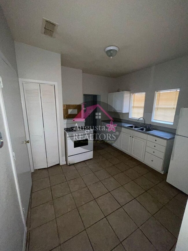 Photo - Parv-1366/1368 Mulberry Unit 1368 Mulberry